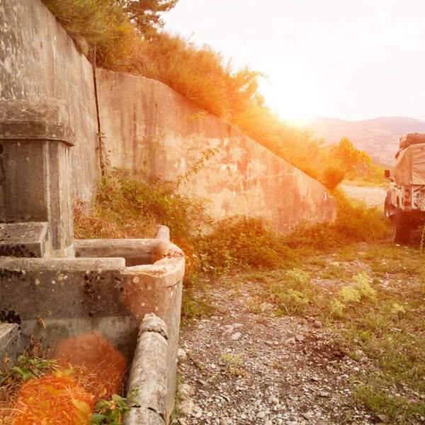 Offroad-Reisen Europa Ligurische forts Bergwiesen