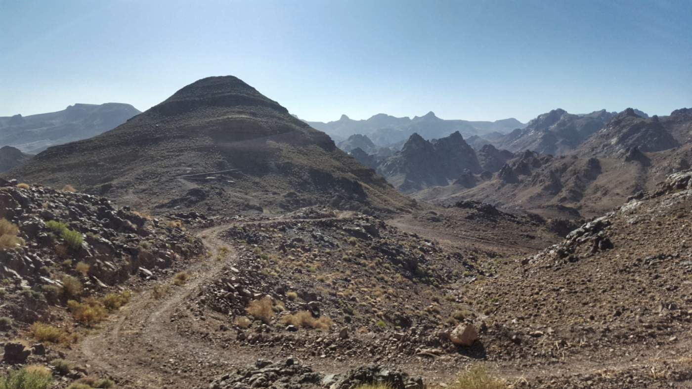Offroad Pass Straße nahe Alnif im Atlas Gebirge Marokkos
