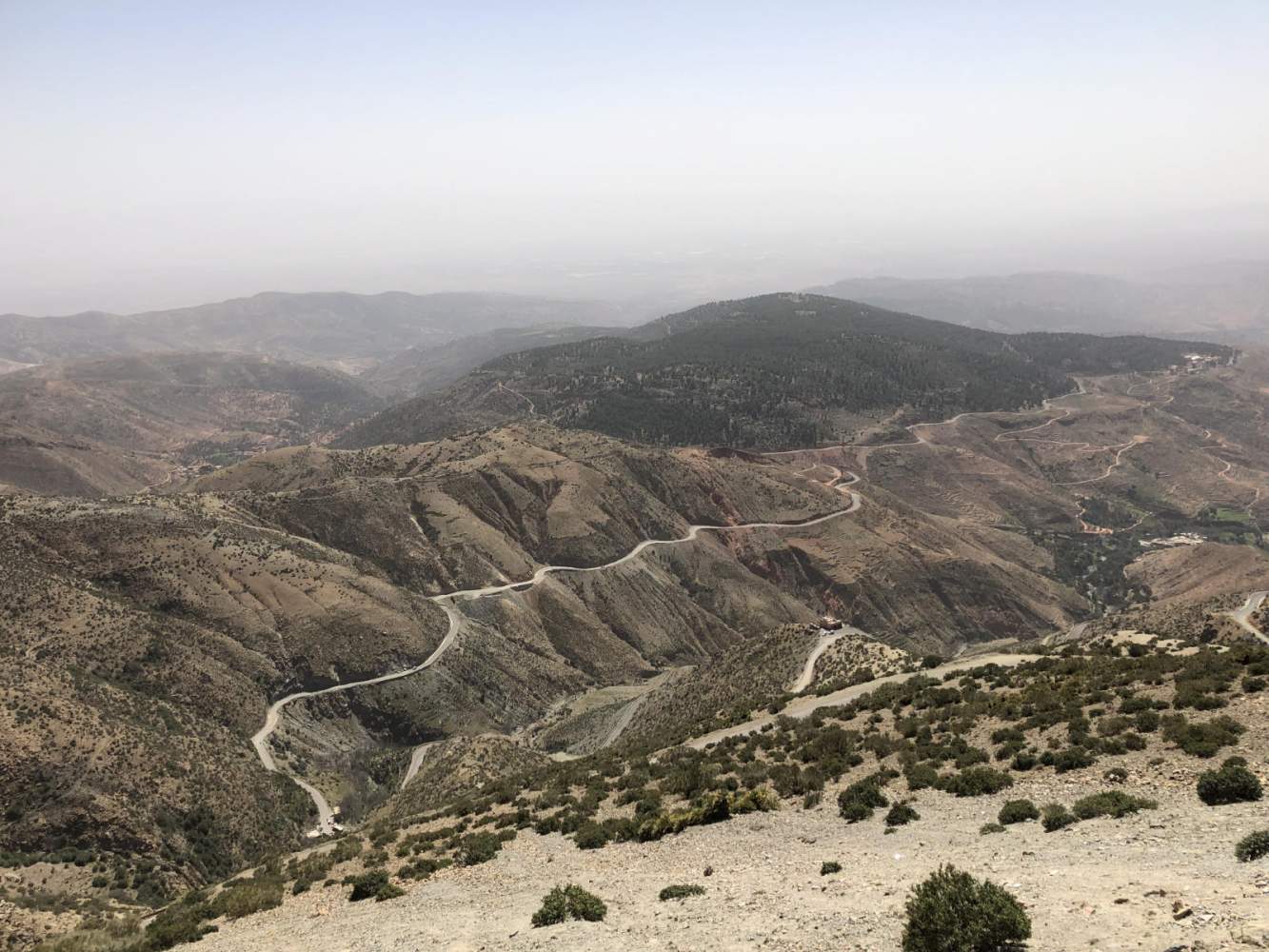 Die Atlas Passstraße Tizin'test bei Asni in Marokko