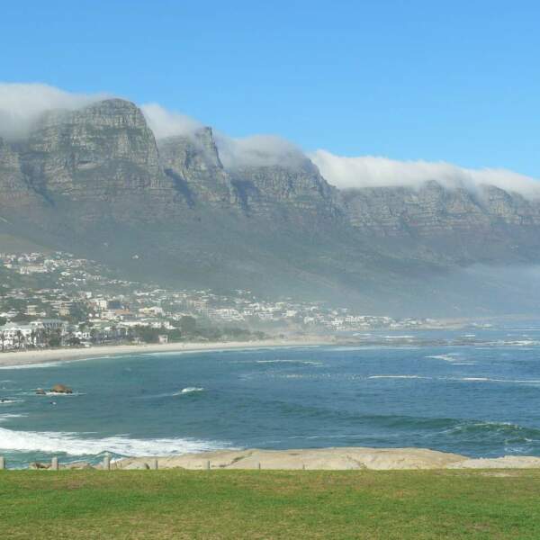 Experience Africa intensively: in small groups and with local expertise