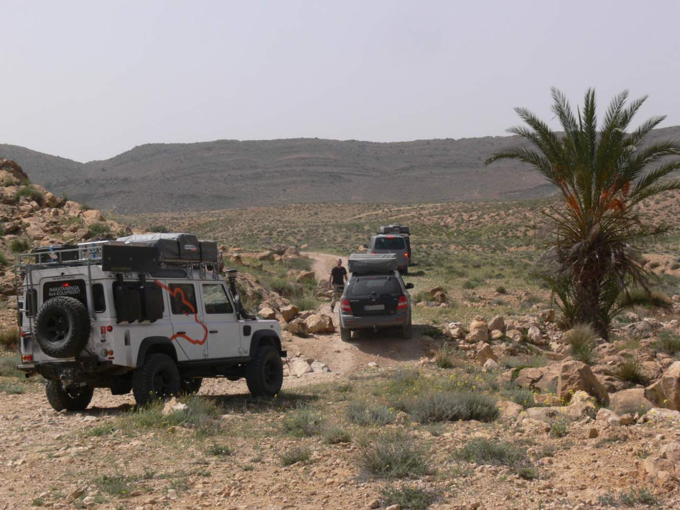 Mit dem Defender auf der Offroad Pur Auf Spurensuche in der Sahara
