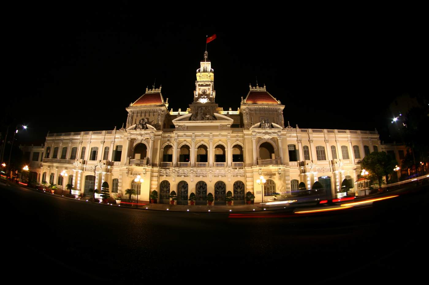 Ho Chi Minh Palast, Vietnam. Erlebnisreise vom Reiseveranstalter OVERCROSS