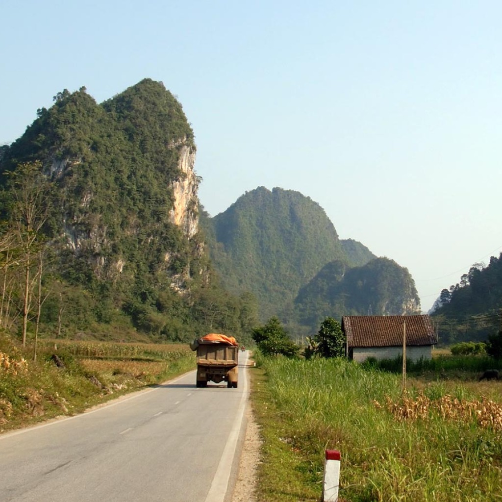 Motorradreisen Vietnam Mai CHau Reis Felder