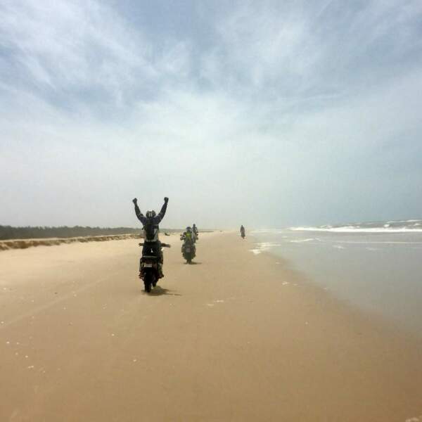 Motorradreisen Frankreich Abenteuer Proviant Monolite